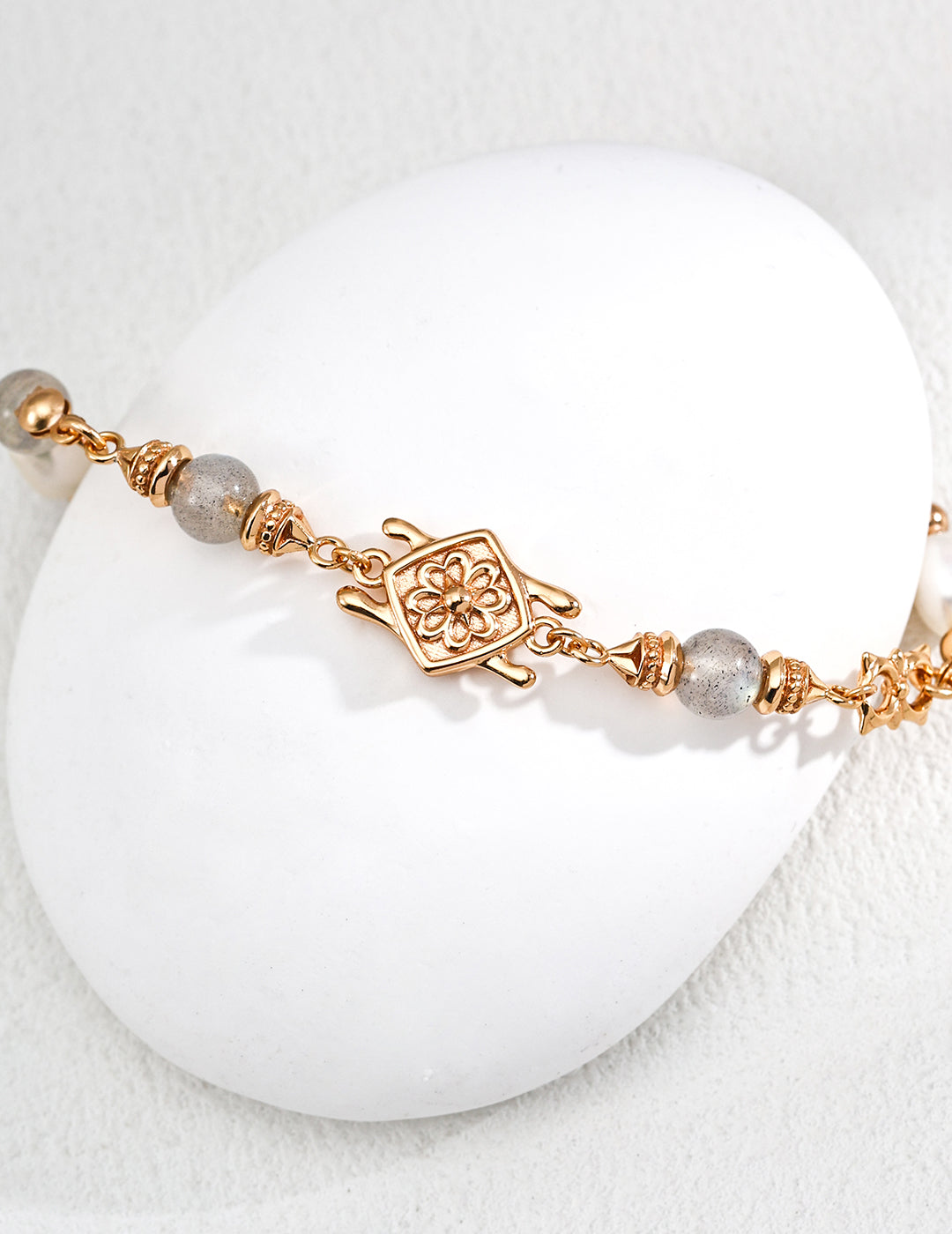 Gray moonstone and natural pearl bracelet – calming gemstone jewelry by RXY