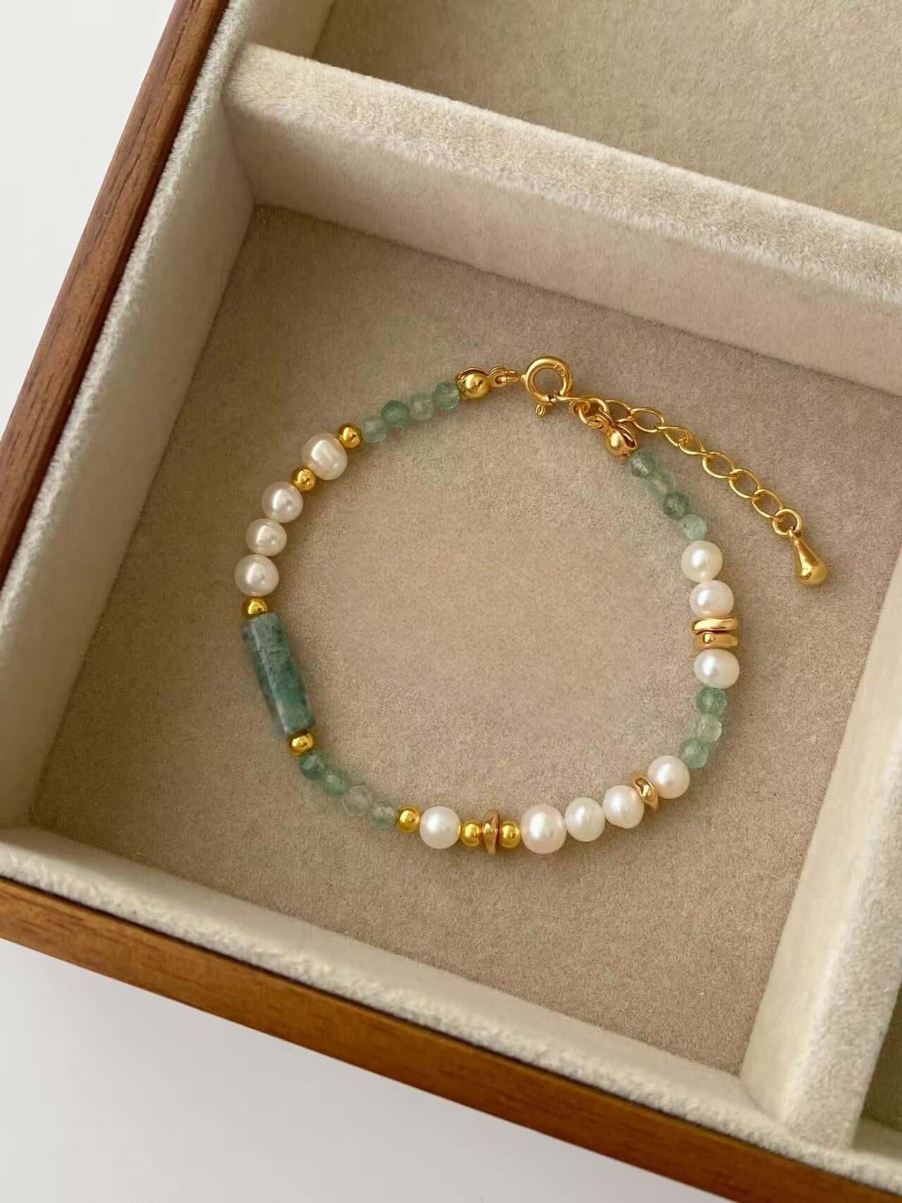 rxyjewelry Elegant beaded jewelry set made with genuine green agate and quartz stones, featuring gold clasp accents