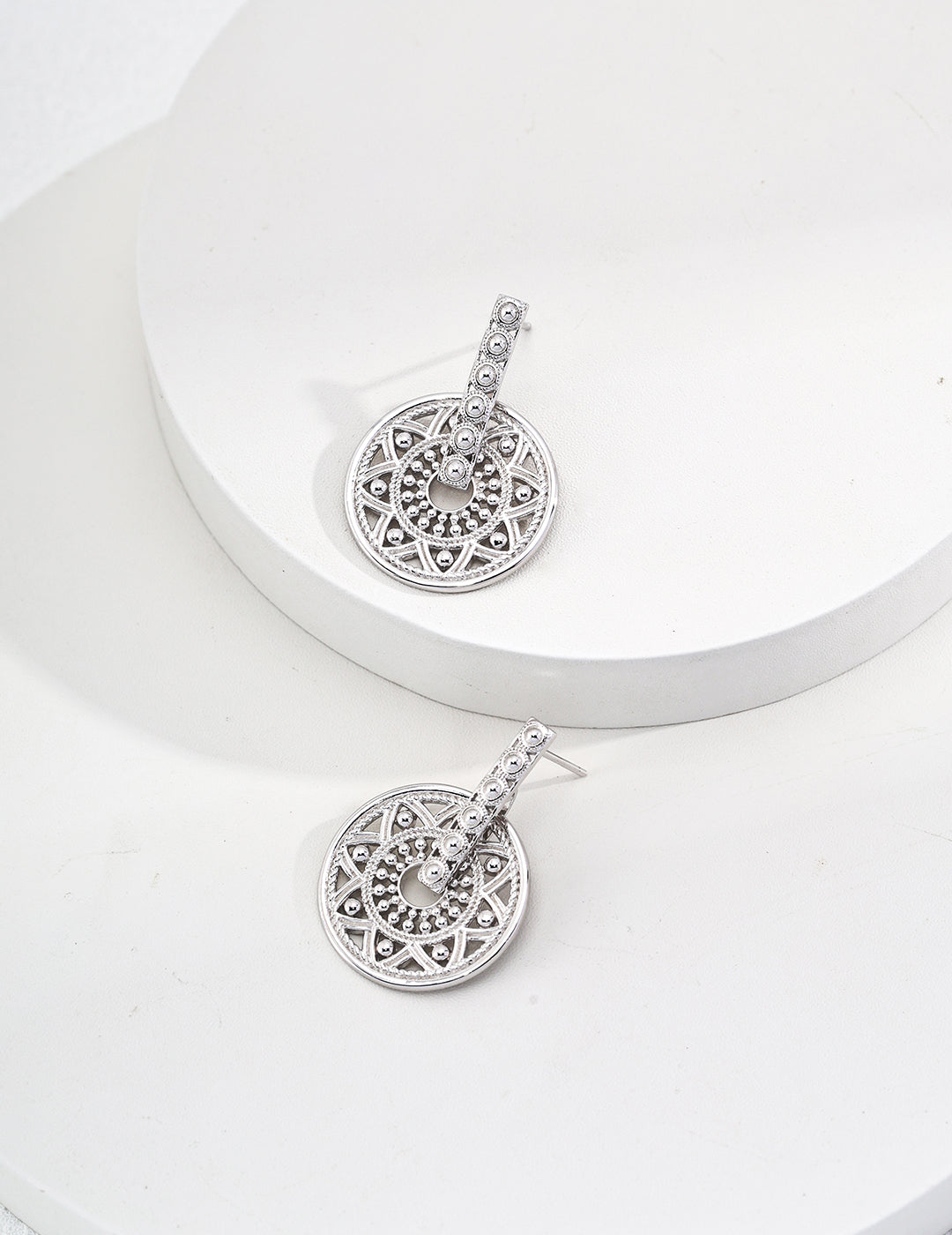 Vintage sunflower round earrings with floral motif – RXY-Jewelry