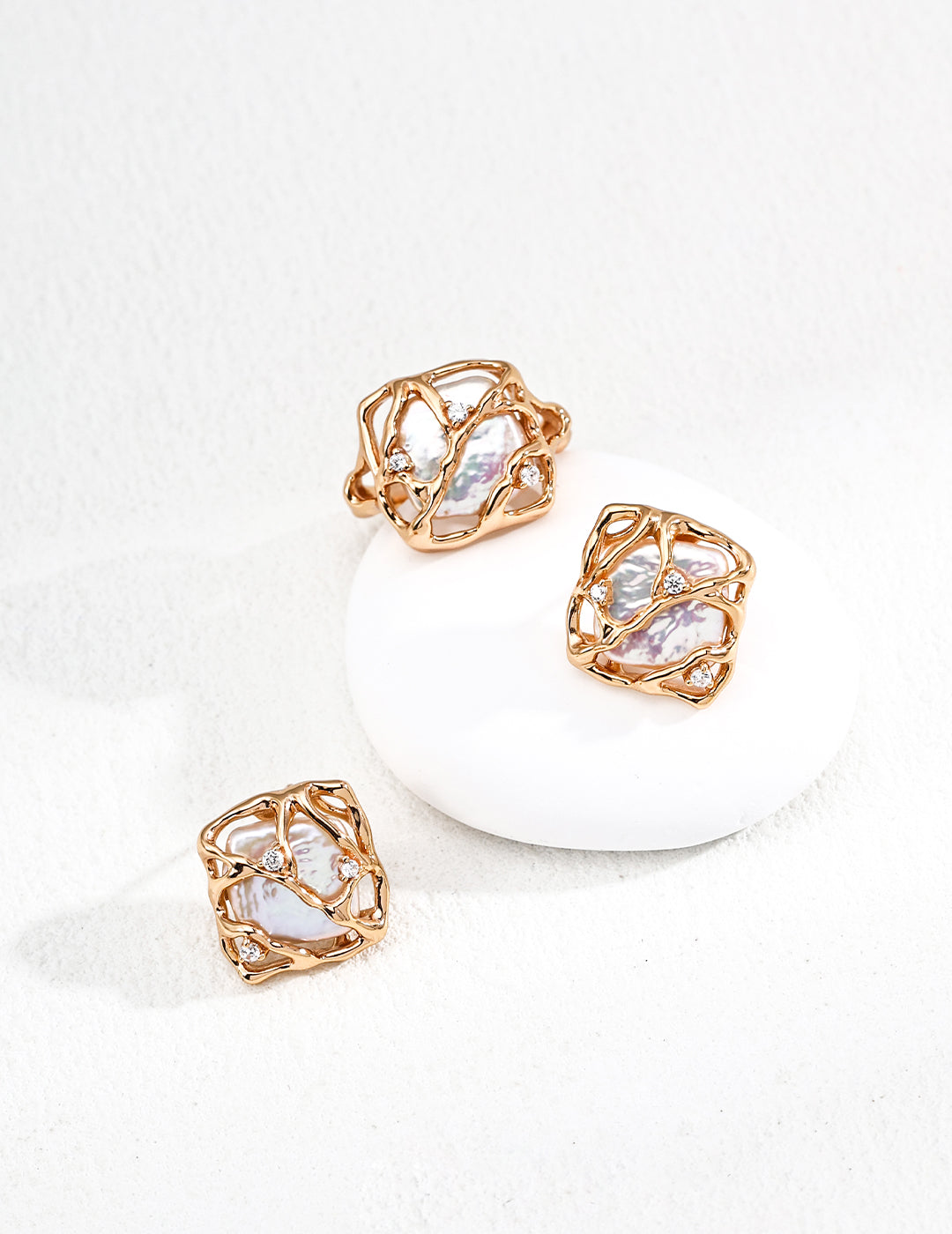 Sterling silver ring with natural pearl and zirconia – RXY Jewelry