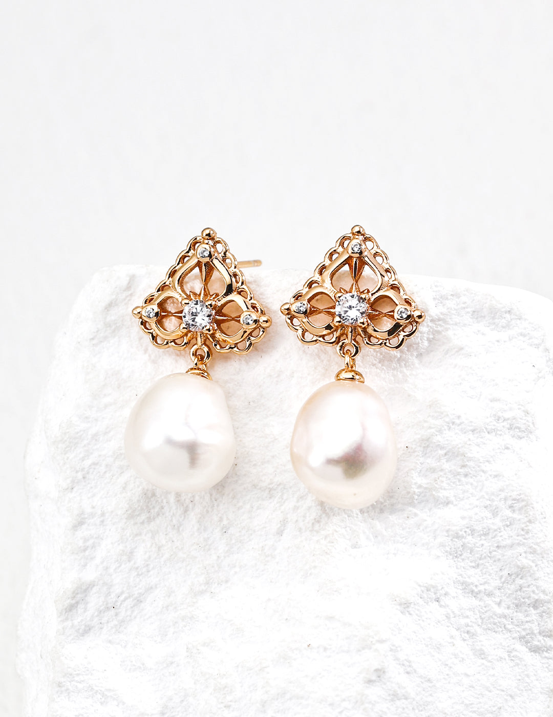 Sterling silver earrings with natural pearls and zirconia – RXY Jewelry