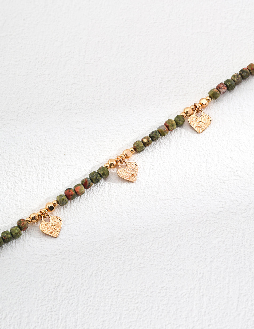 Green agalmatolite and pearl necklace – earthy gemstone elegance by RXYJewelry