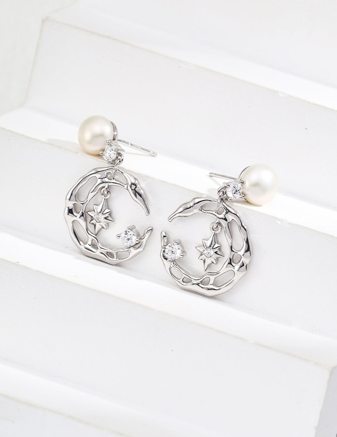 Silver Natural Pearl Cubic Zircon Earrings_rxyjewelry