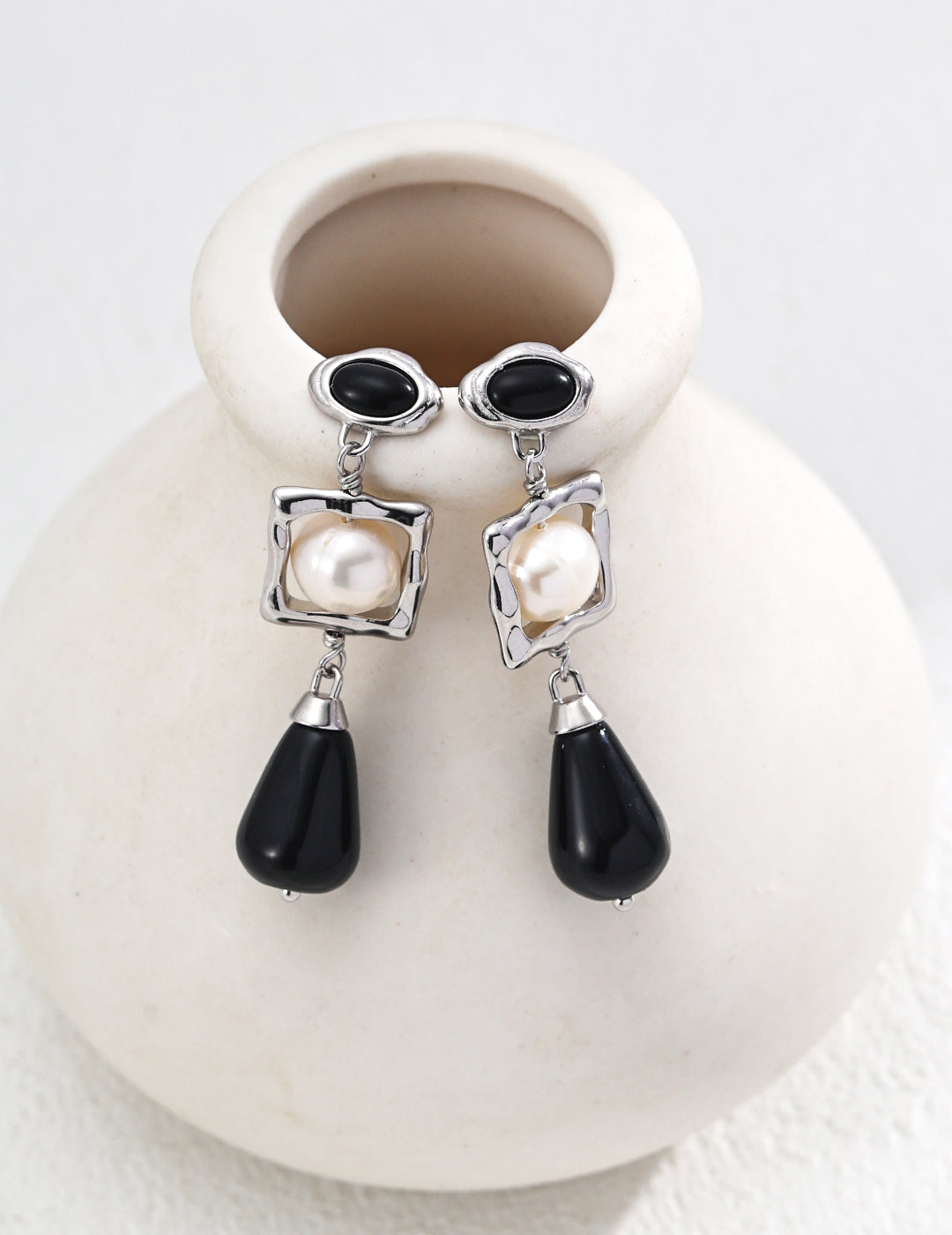 RXY Silver Natural Pearl Onyx Earrings - RXYjewelry