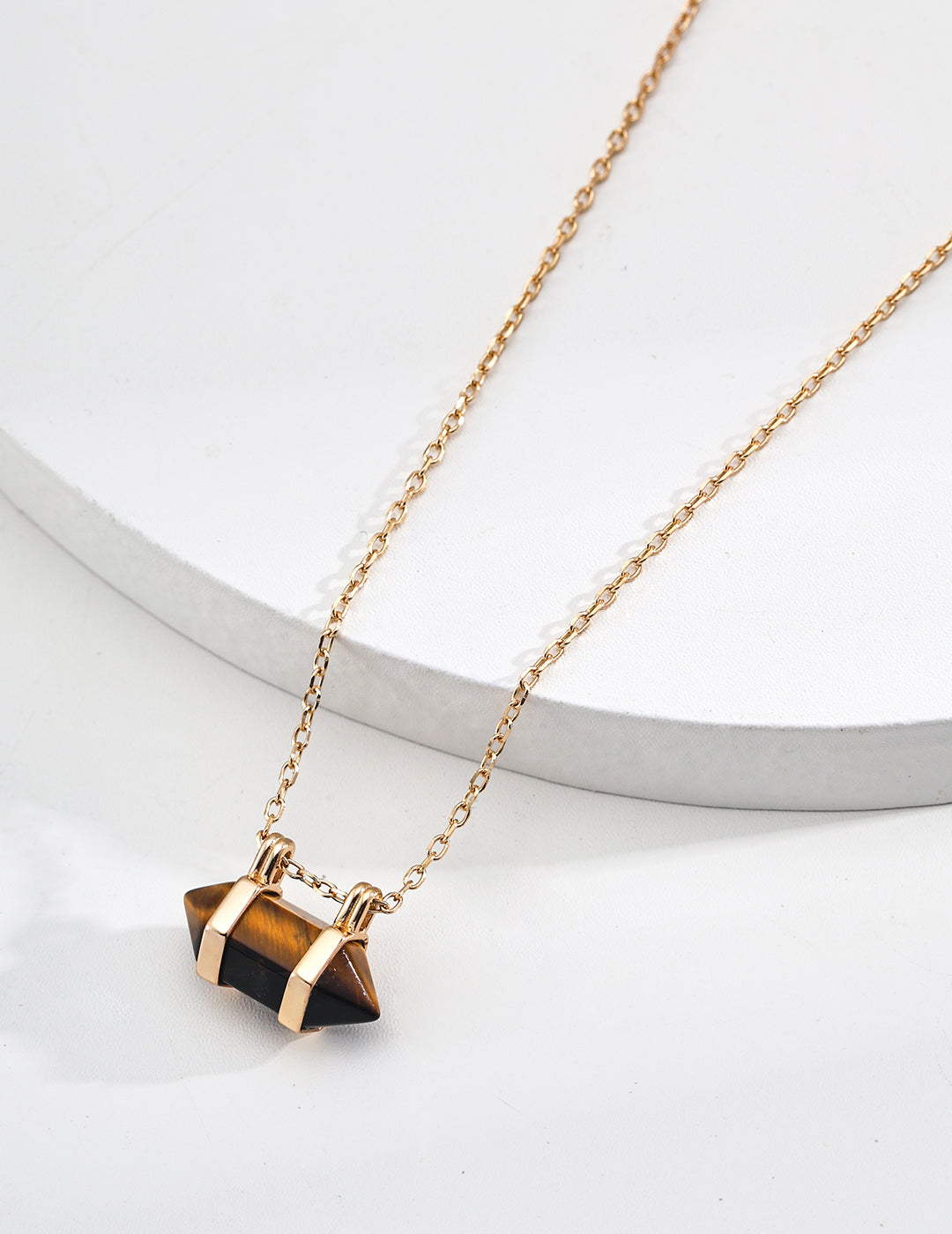 RXY Gold Chain Necklace with Tiger's Eye Crystal Pendant