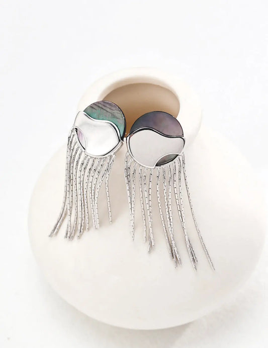 Chic Shell With Gold Tassel Earrings - RXYjewelry