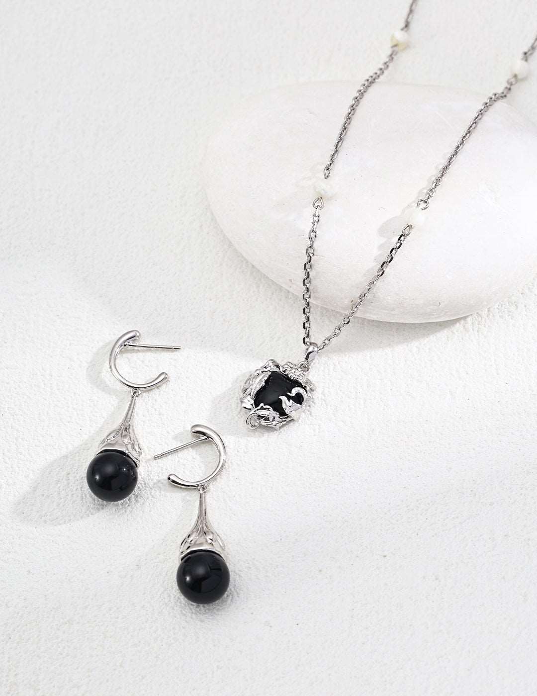 RXY 925Silver Onyx Silk Shell Necklace - RXYjewelry